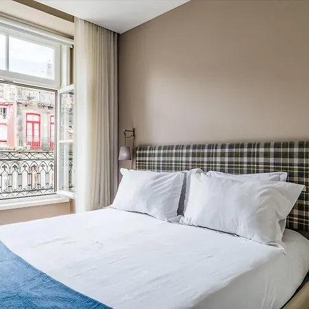 Mouzinho 160 Apartamento *