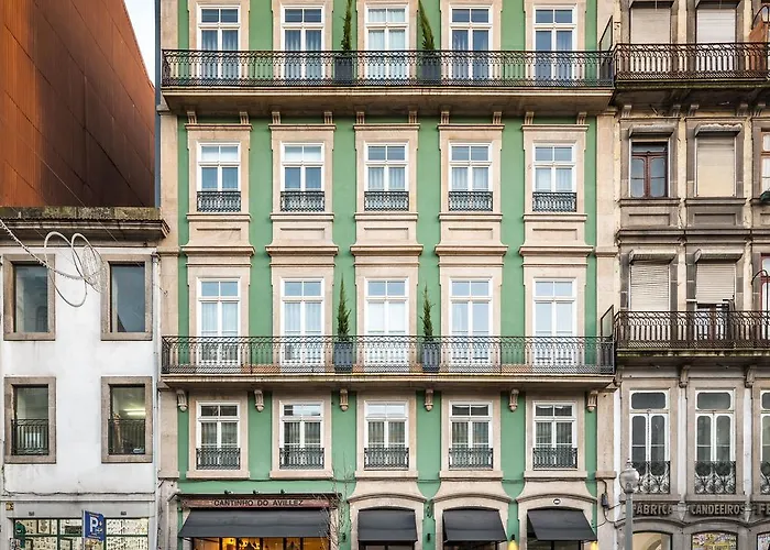 Mouzinho 160 * Oporto