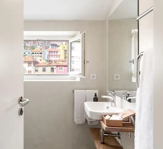 Mouzinho 160 * Oporto