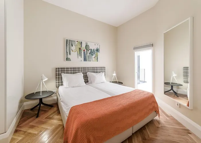 Apartamento Mouzinho 160 *